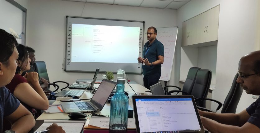 Meeting-scaled-836x429